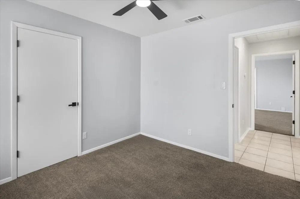 1114 WOODLANDS PARK Lindale, TX 75771