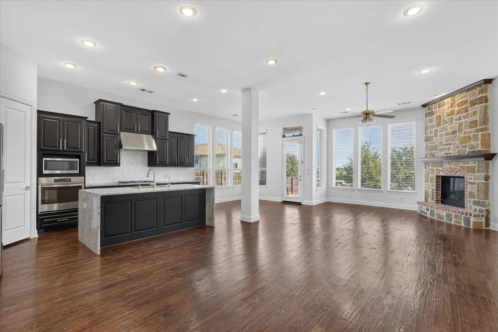 7220 Notre Dame Drive Irving, TX 75063