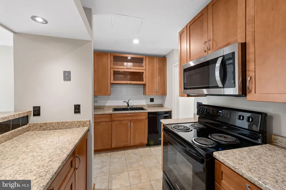 2302 WINEBERRY TERRACE Baltimore, MD 21209