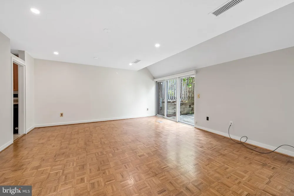2302 WINEBERRY TERRACE Baltimore, MD 21209