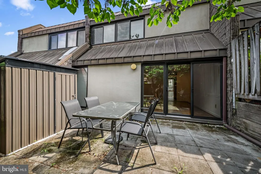 2302 WINEBERRY TERRACE Baltimore, MD 21209