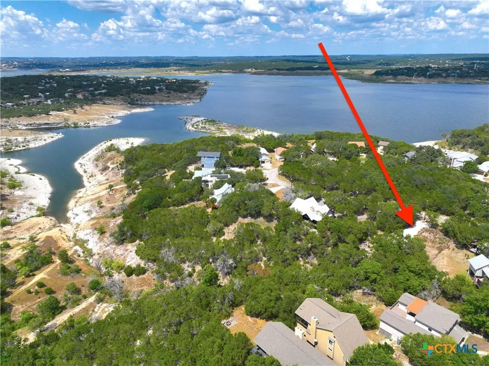 861 Riviera Drive Canyon Lake, TX 78133