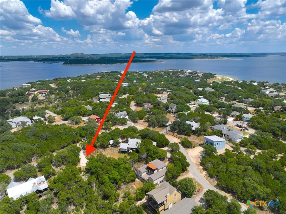 861 Riviera Drive Canyon Lake, TX 78133