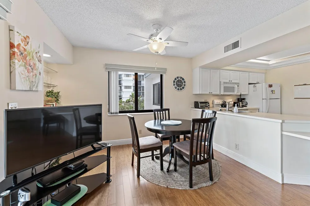 1605 S Us Highway 1 #B406 Jupiter, FL 33477