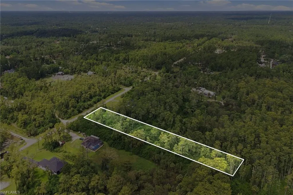 3371 16th Avenue NE Naples, FL 34120