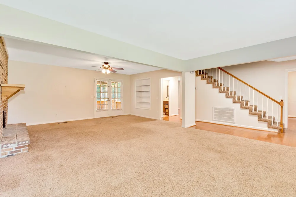 9415 Seasons Drive Chattanooga, TN 37421