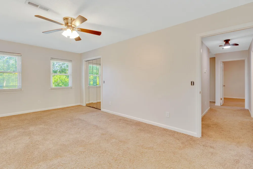 9415 Seasons Drive Chattanooga, TN 37421