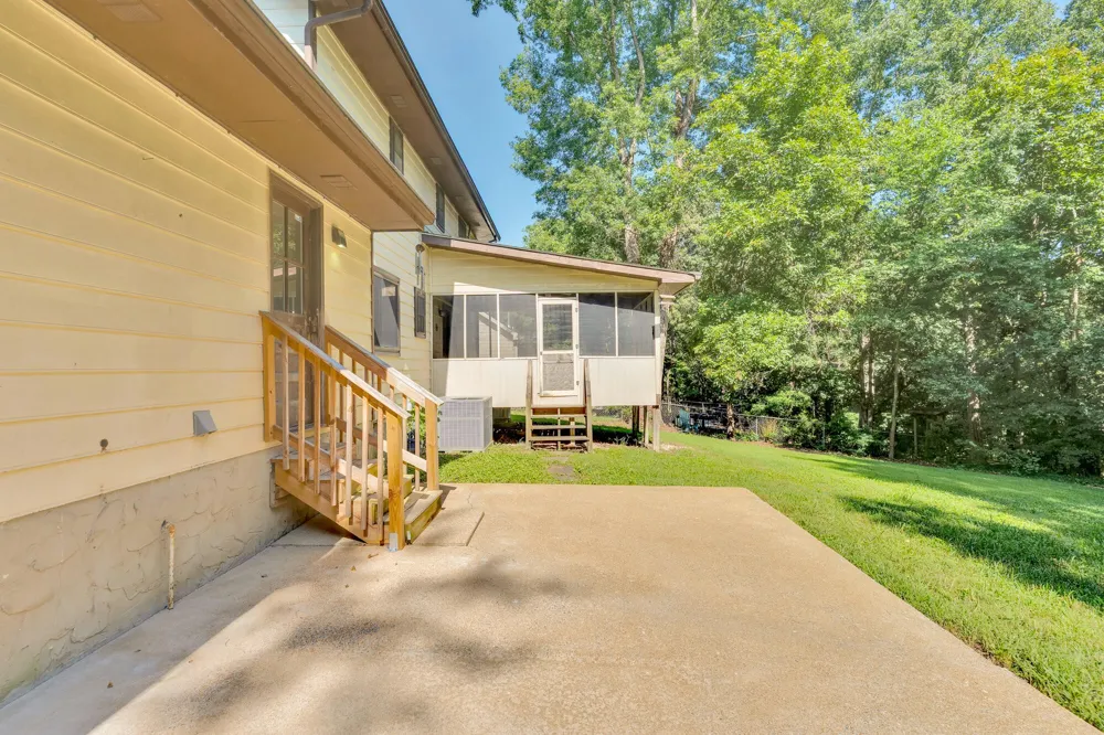 9415 Seasons Drive Chattanooga, TN 37421