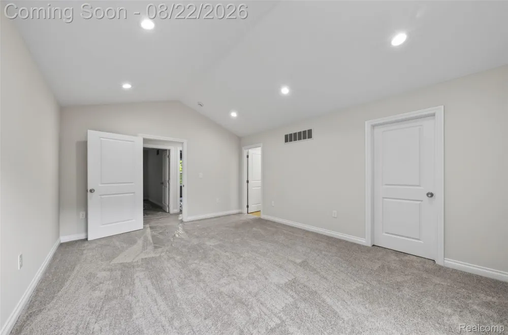 33724 Barrington Street Westland City, MI 48186