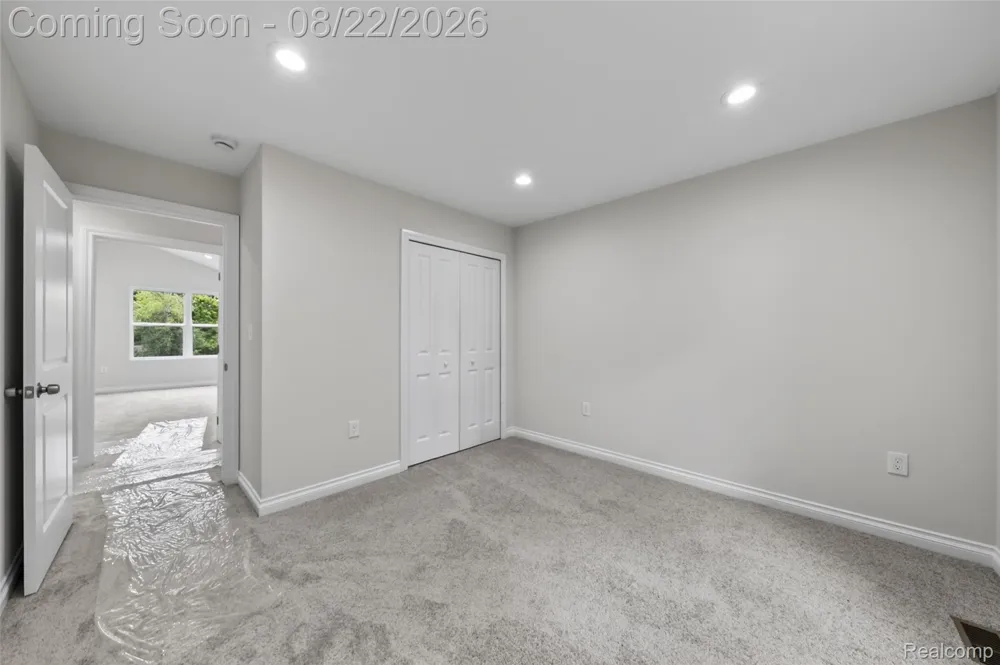 33724 Barrington Street Westland City, MI 48186