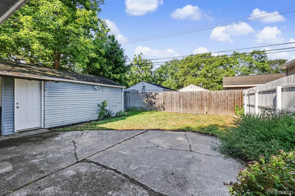 7908 Clippert Street Taylor City, MI 48180