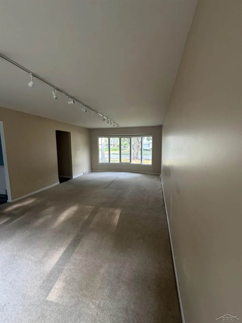 815 Canterbury Drive Saginaw Charter Township, MI 48638