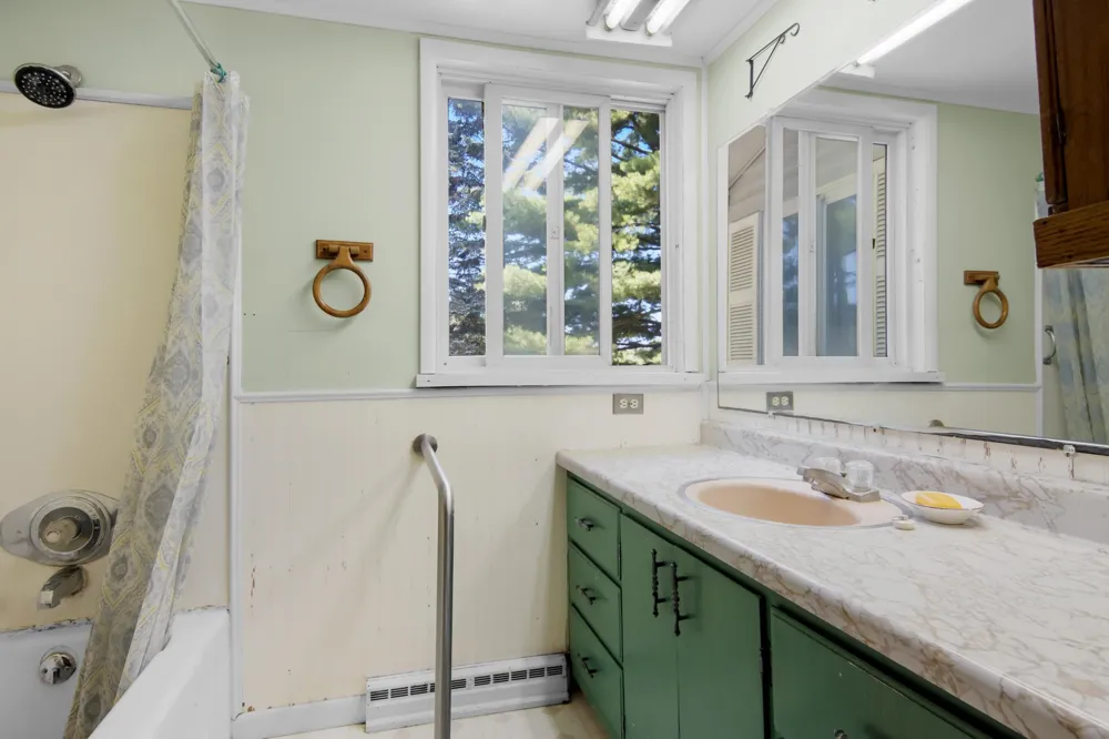 7726 Peebles Road Banks Township, MI 49622