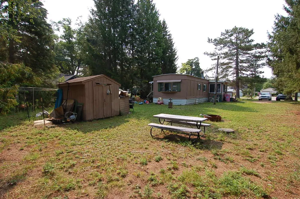 6208 W Broadway Street Caldwell Township, MI 49651