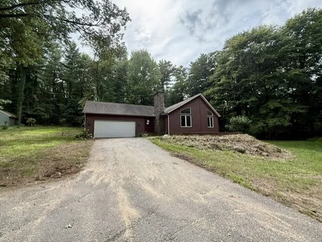10951 Harlow Street Eureka Township, MI 48838