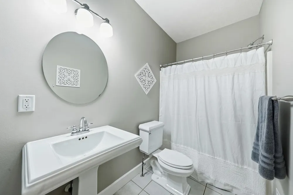 7255 Russ Noble Drive Long Lake Township, MI 49685
