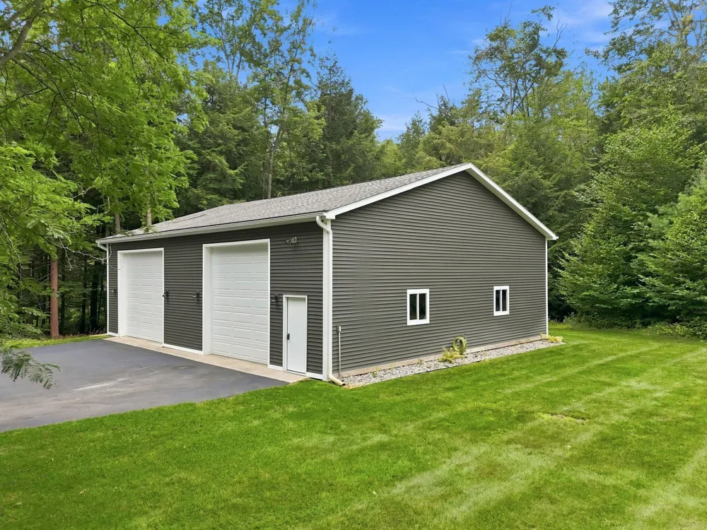 7255 Russ Noble Drive Long Lake Township, MI 49685