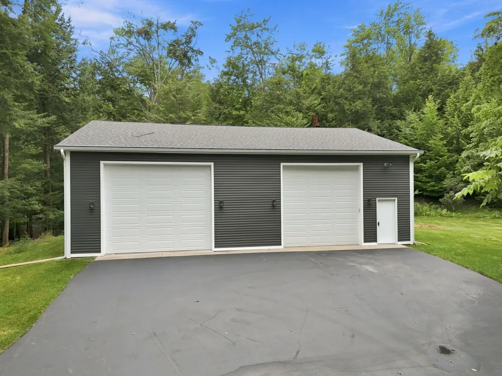 7255 Russ Noble Drive Long Lake Township, MI 49685