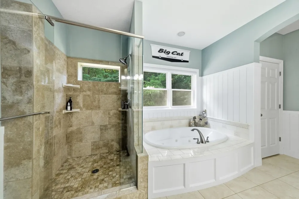 7255 Russ Noble Drive Long Lake Township, MI 49685