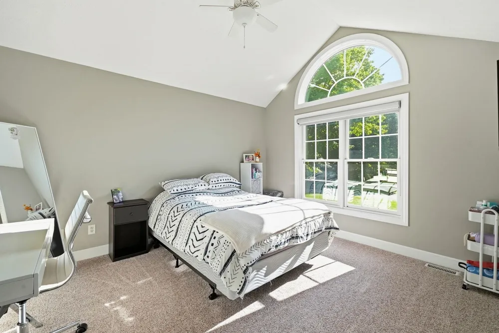 7255 Russ Noble Drive Long Lake Township, MI 49685