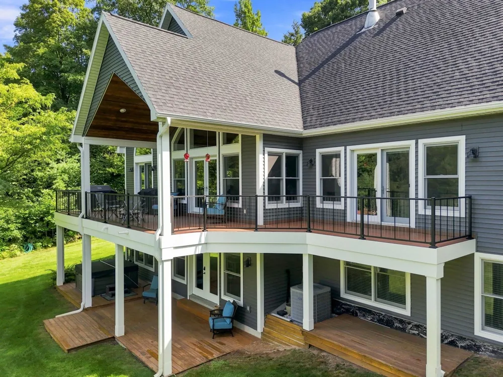 7255 Russ Noble Drive Long Lake Township, MI 49685