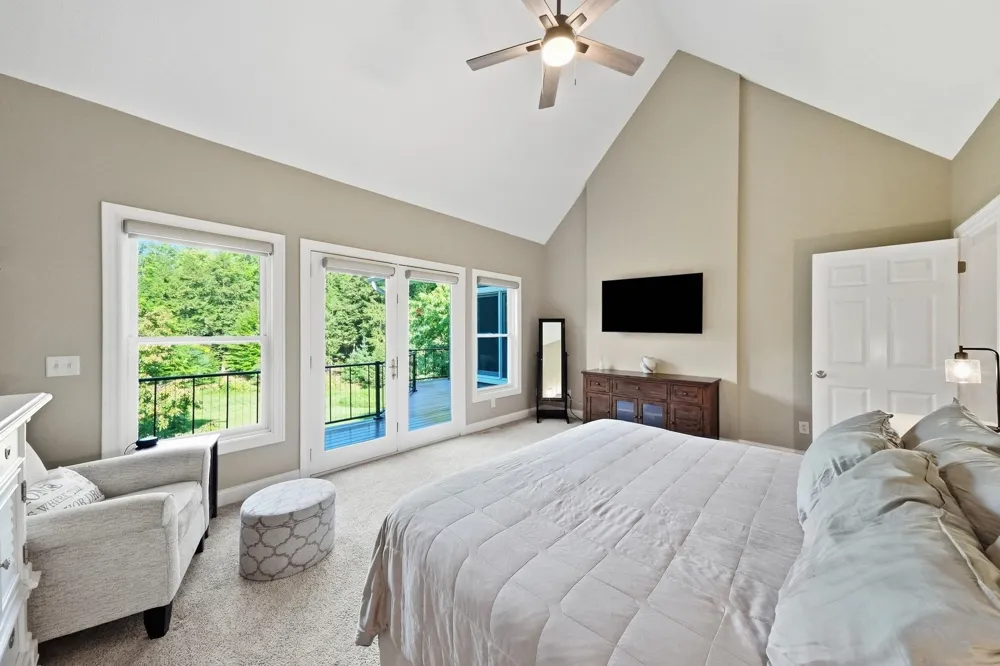 7255 Russ Noble Drive Long Lake Township, MI 49685