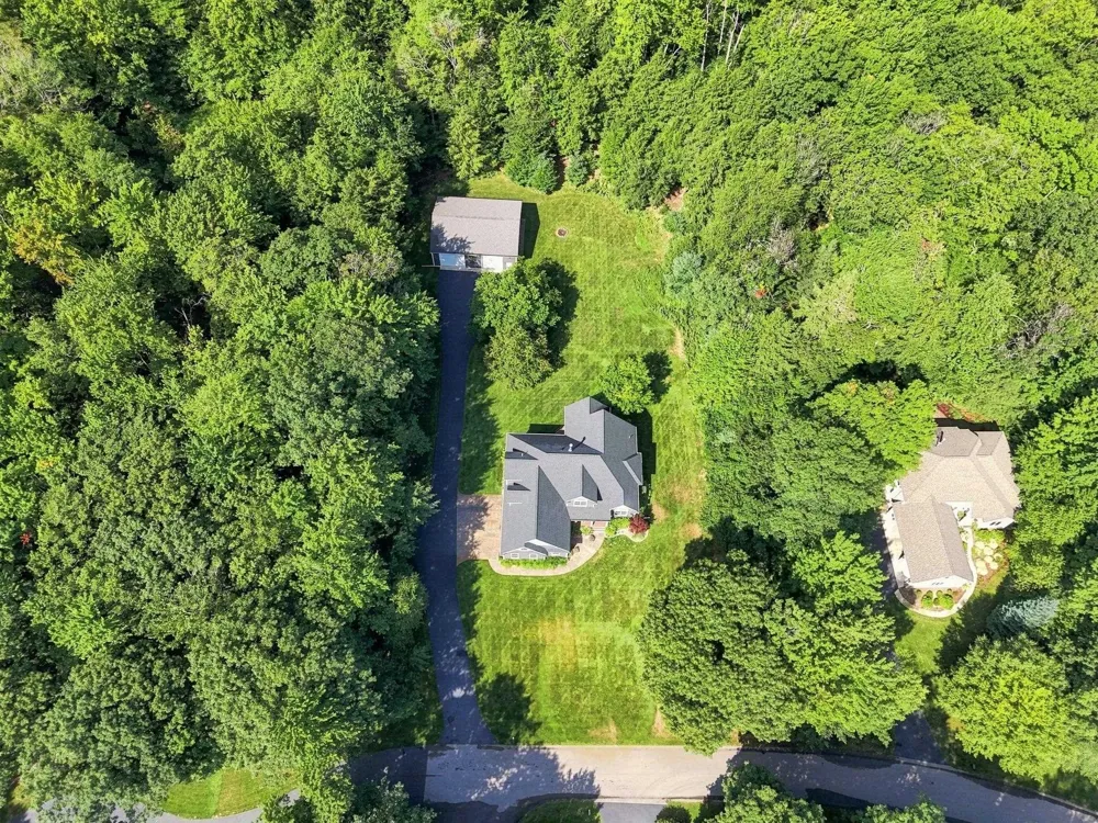 7255 Russ Noble Drive Long Lake Township, MI 49685