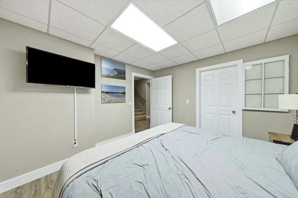 7255 Russ Noble Drive Long Lake Township, MI 49685