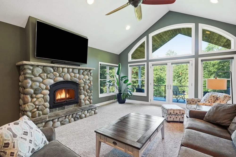 7255 Russ Noble Drive Long Lake Township, MI 49685