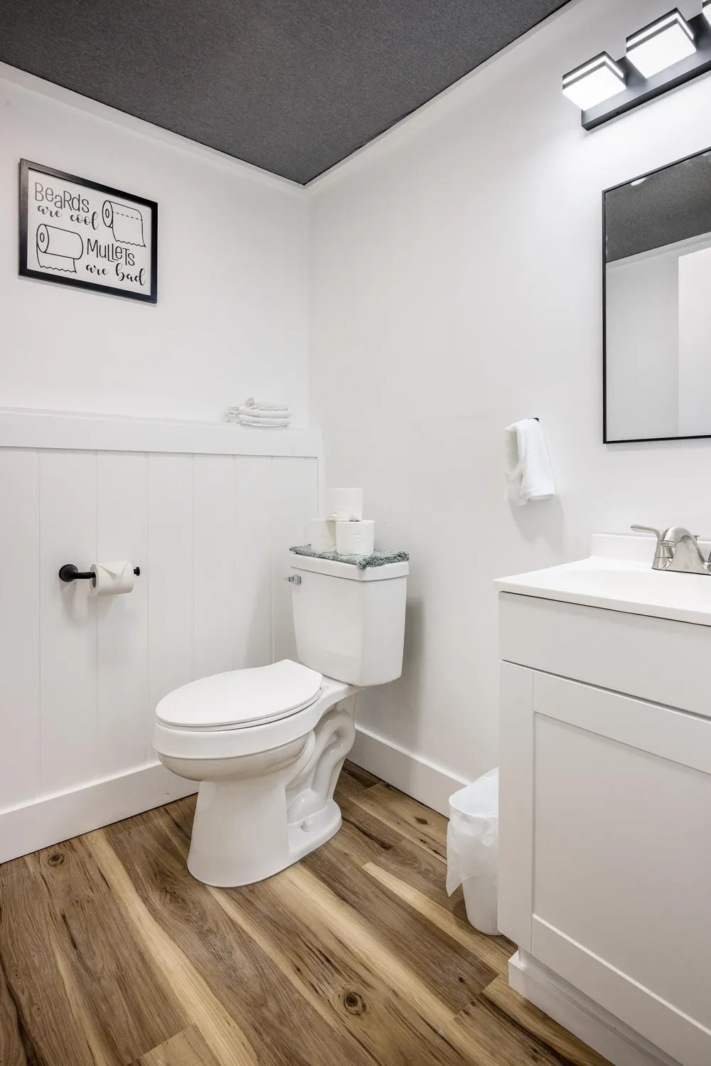 3880 Whispering Oaks Drive East Bay Township, MI 49696