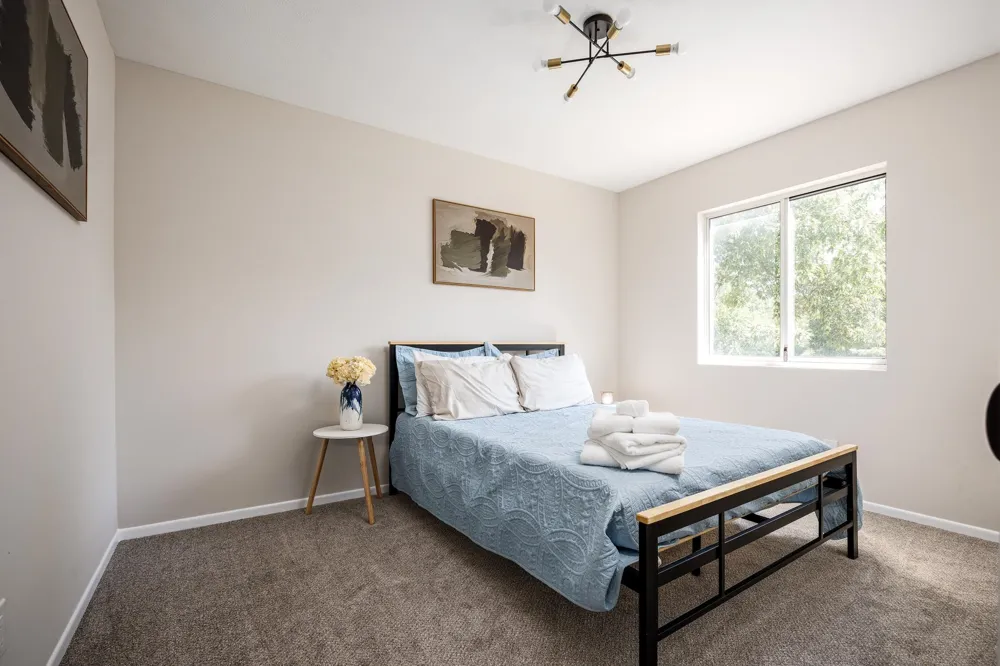3880 Whispering Oaks Drive East Bay Township, MI 49696