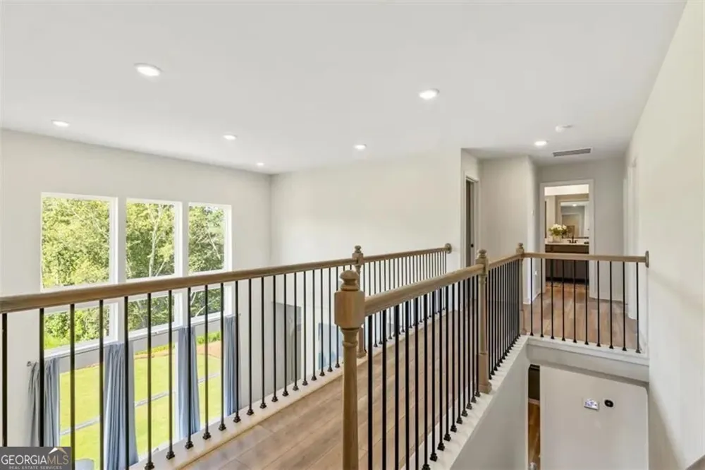 335 Bailiwick LN Canton, GA 30115
