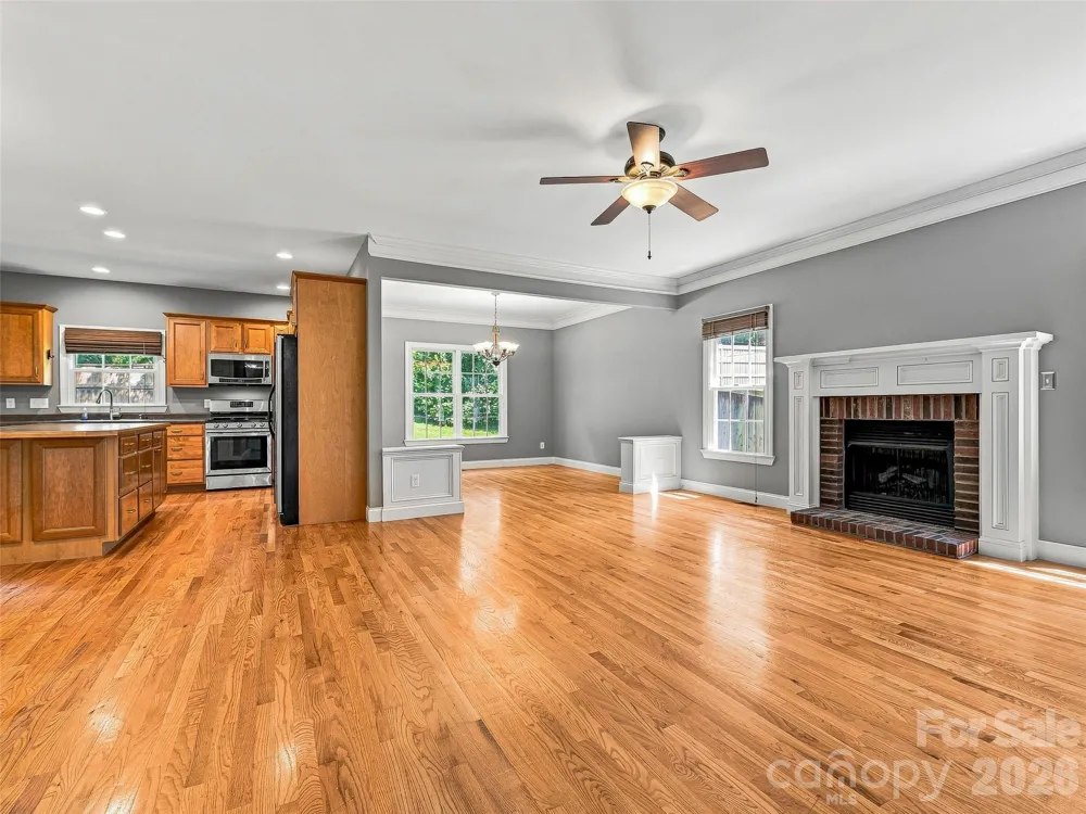 5 Amelia Court Arden, NC 28704