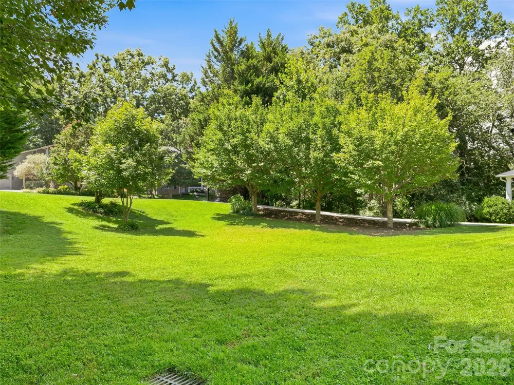 5 Amelia Court Arden, NC 28704