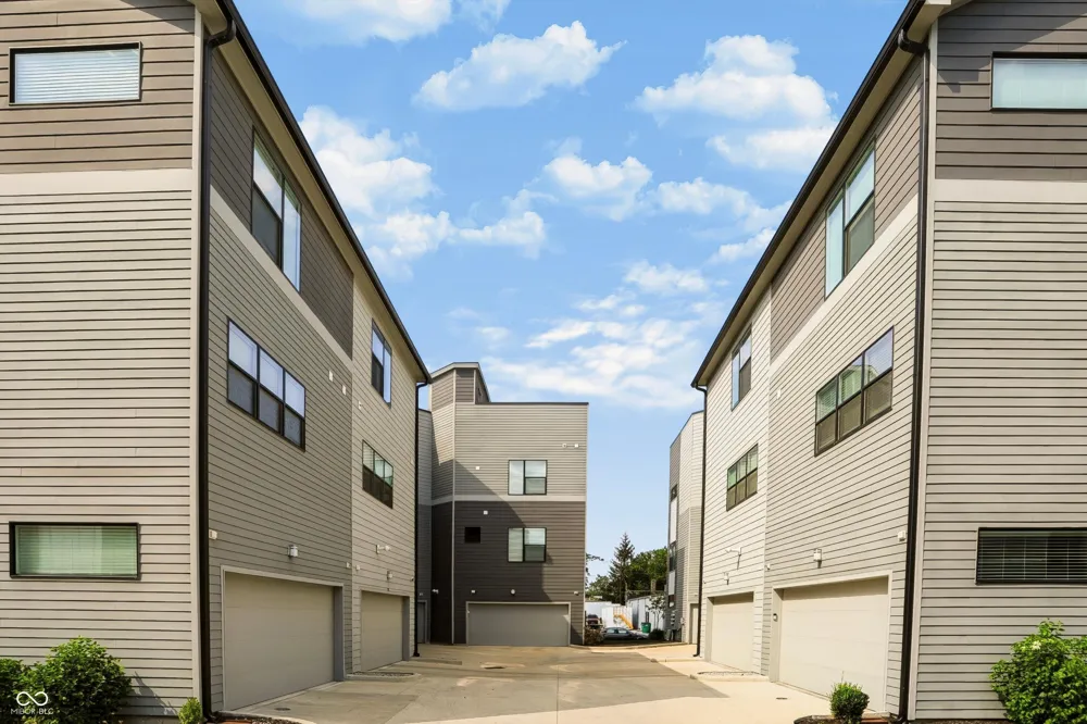 423 Leota Street Indianapolis, IN 46203