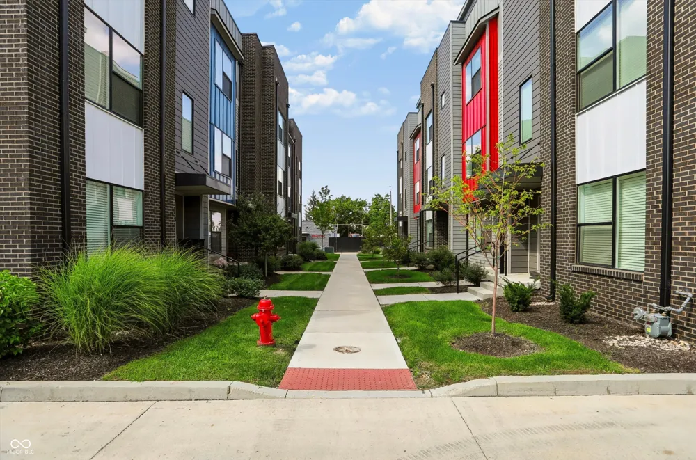 423 Leota Street Indianapolis, IN 46203