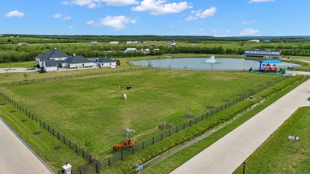 Newstone Court Waxahachie, TX 75167