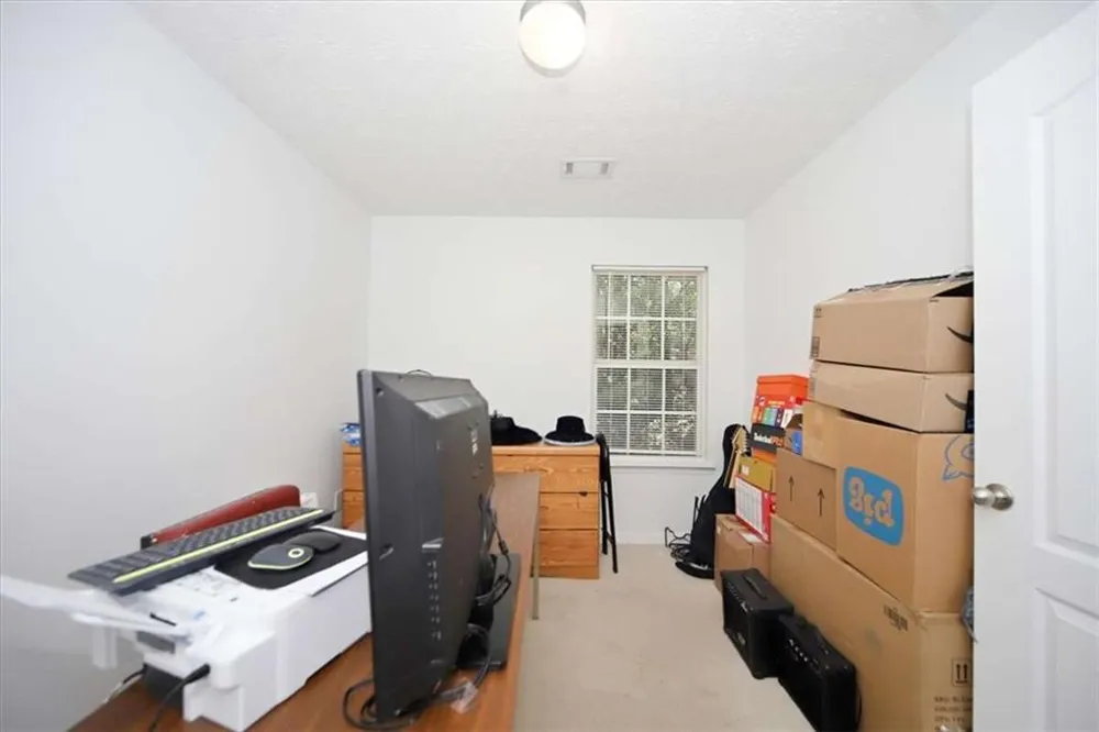 6888 Mountain Circle Riverdale, GA 30274
