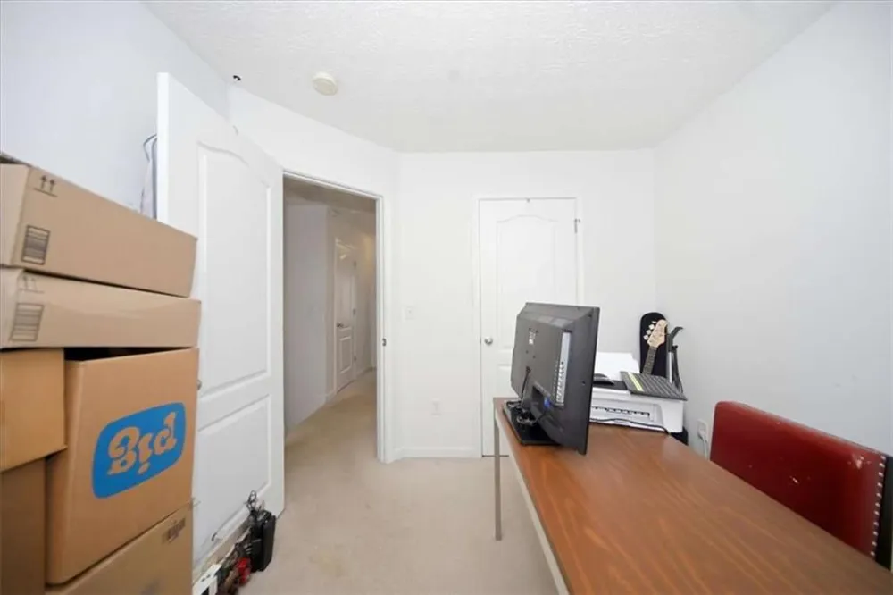 6888 Mountain Circle Riverdale, GA 30274