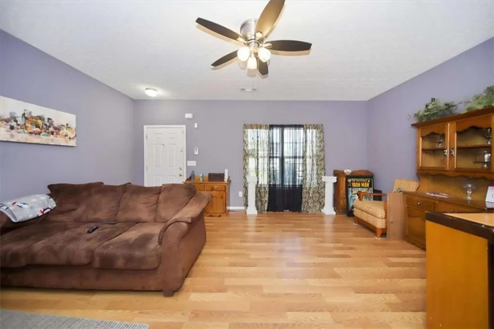6888 Mountain Circle Riverdale, GA 30274