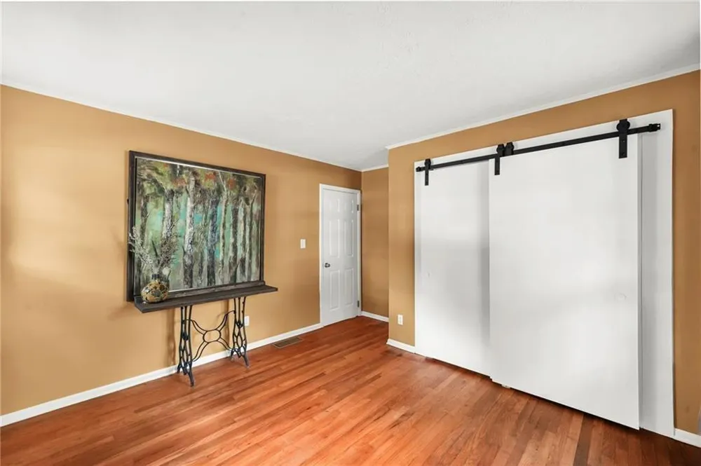 2570 Spring Drive SE Smyrna, GA 30080