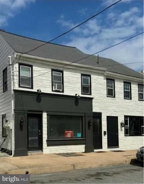27 S 5TH STREET