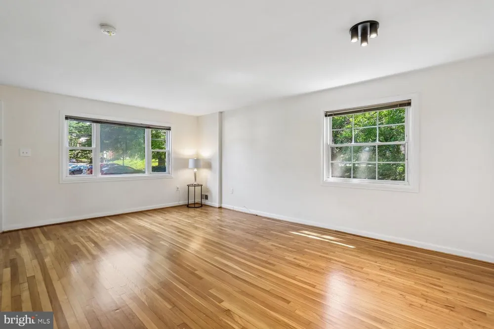 2635 HOLMAN AVENUE Silver Spring, MD 20910