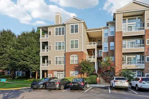 4200 MOZART BRIGADE LANE #V