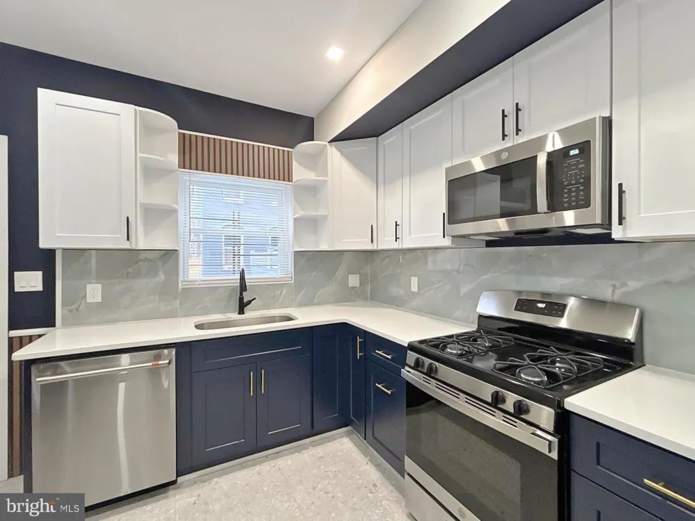 2636 E MONUMENT STREET Baltimore, MD 21205