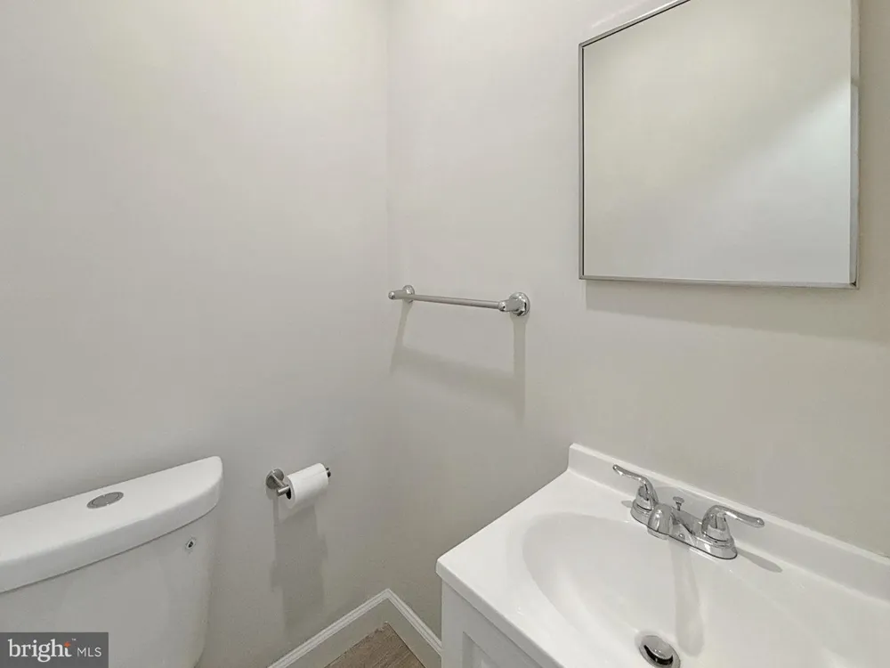 2636 E MONUMENT STREET Baltimore, MD 21205