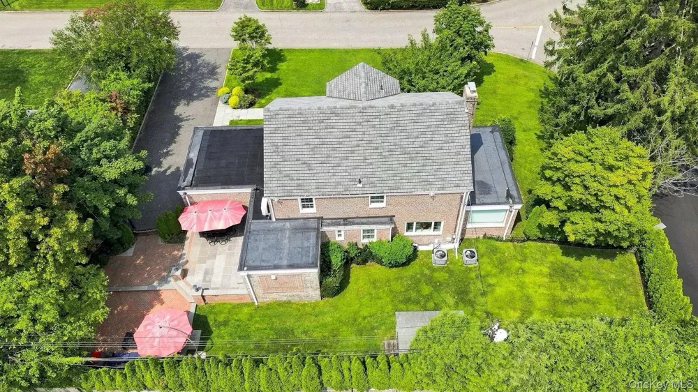 1 Shore Park Road Great Neck, NY 11023