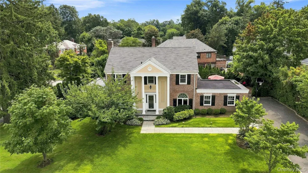 1 Shore Park Road Great Neck, NY 11023