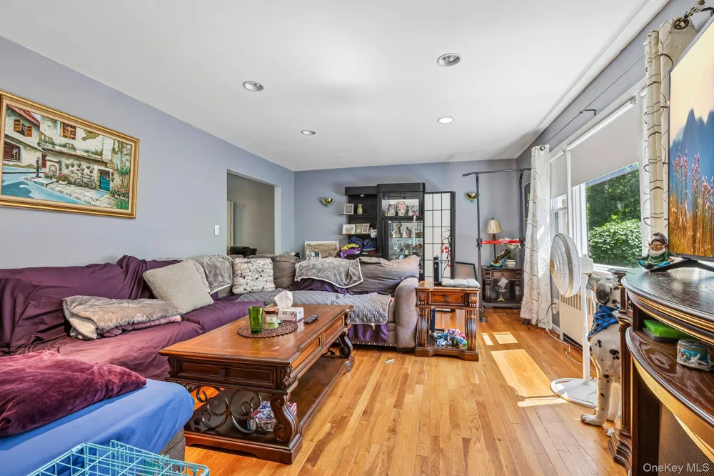 12 Bryn Mawr Parkway Bronxville, NY 10708