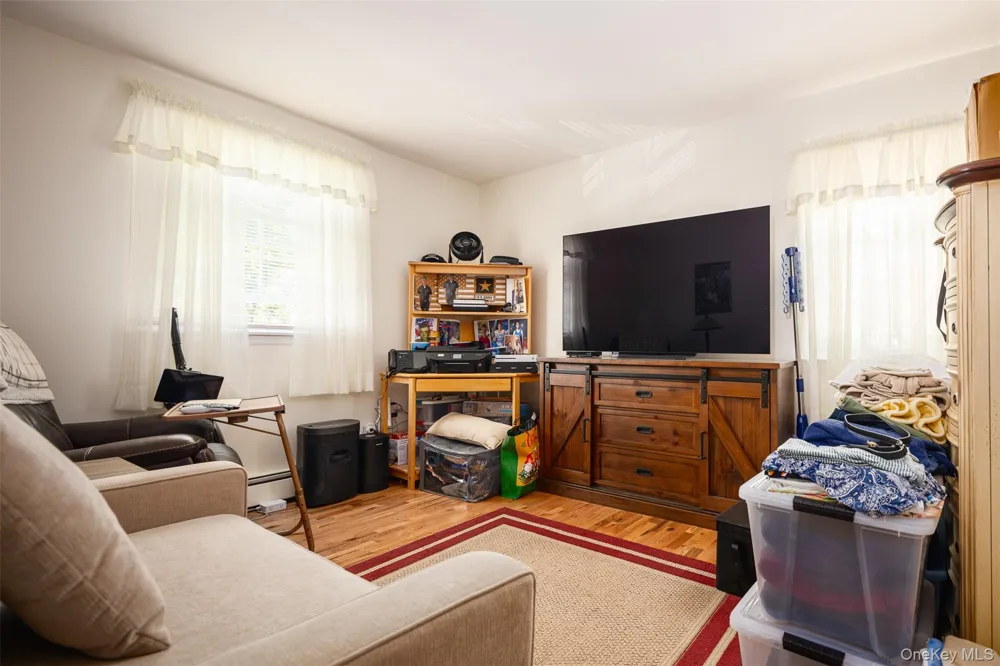 41 Brook Run Drive Medford, NY 11763
